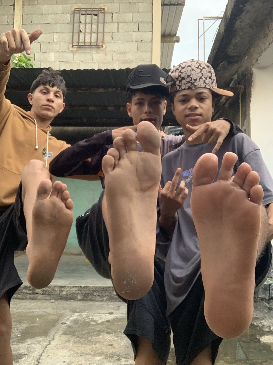 Sir carlos2k tweet media