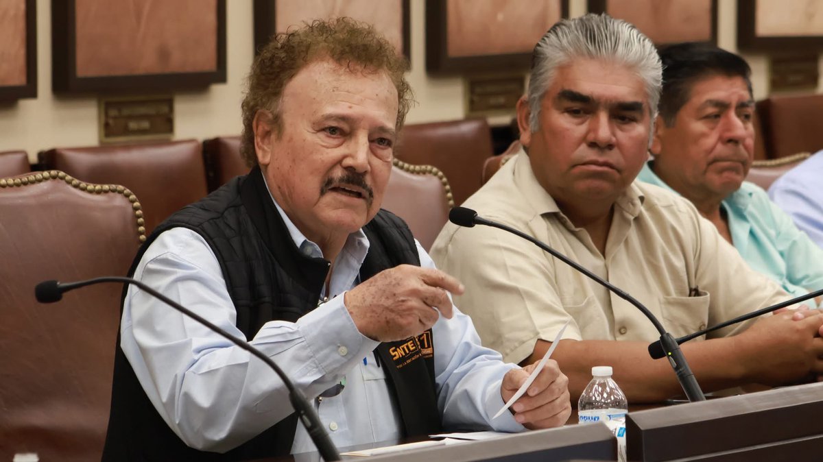 Víctor Castro tweet media