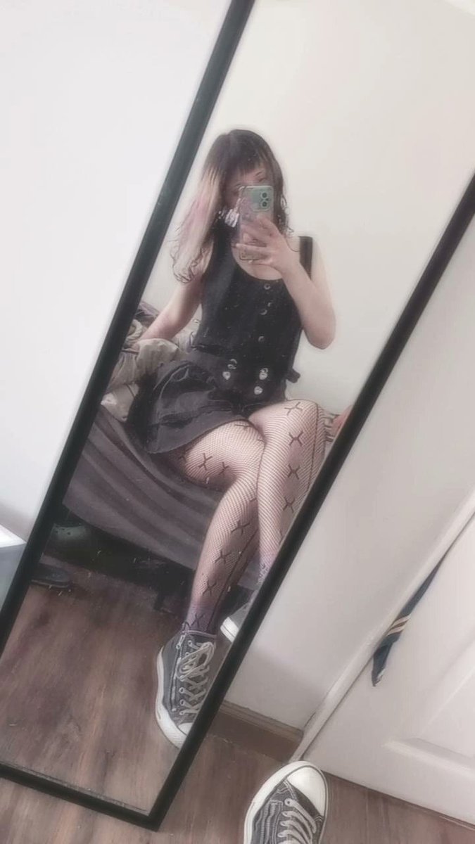 pastillita_cos tweet media