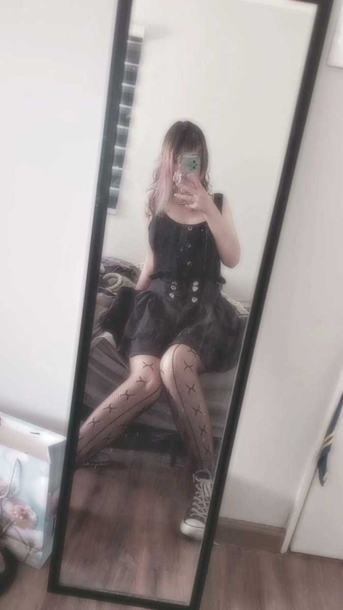 pastillita_cos tweet media