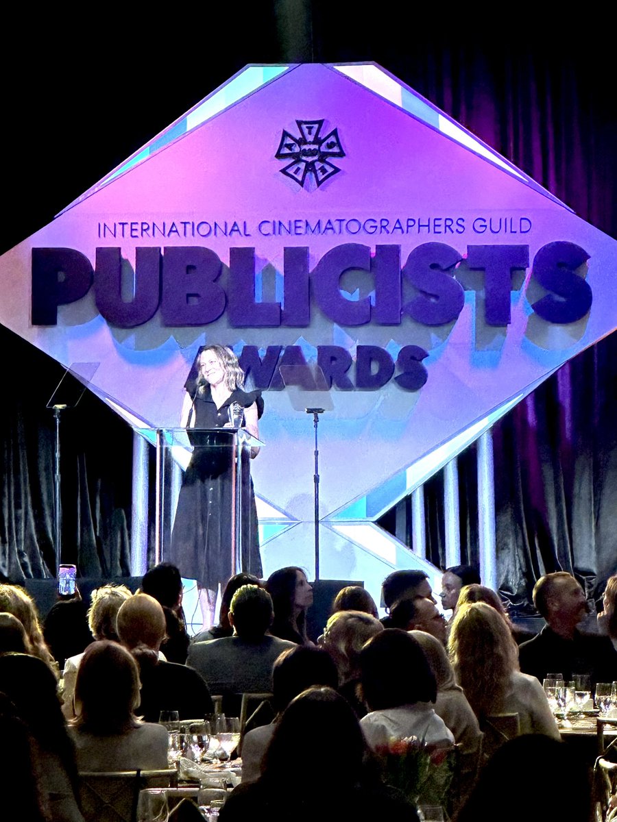 Digital LA tweet media