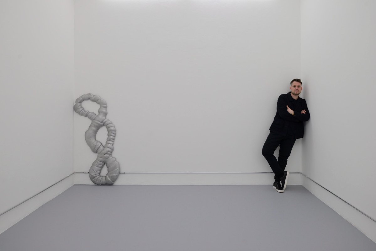 Talk Art tweet media