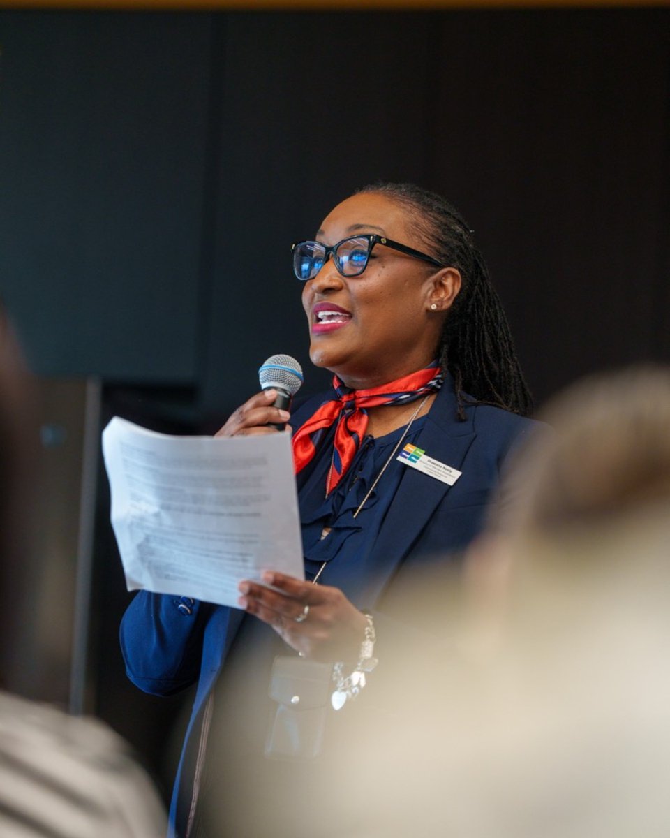 CommunityResourceCU tweet media