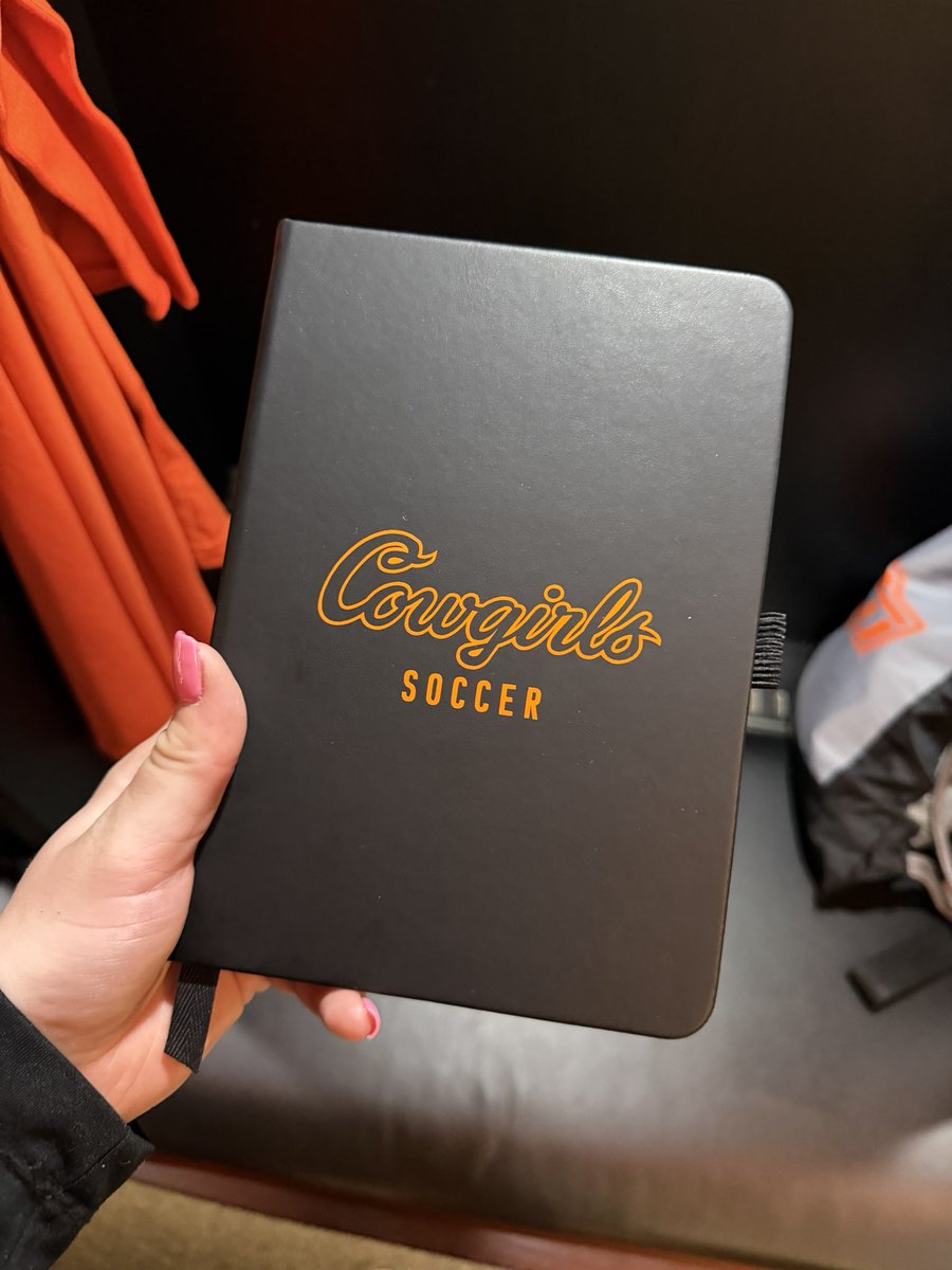 Duktig Brand ⚽️📓 tweet media