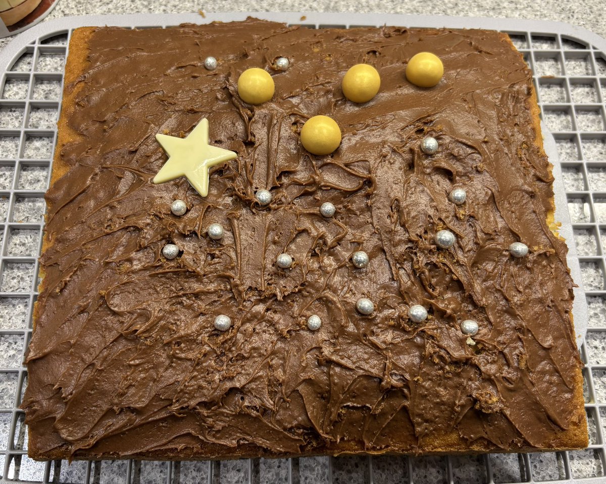 Princess Morgan and Lady Evie tweet media