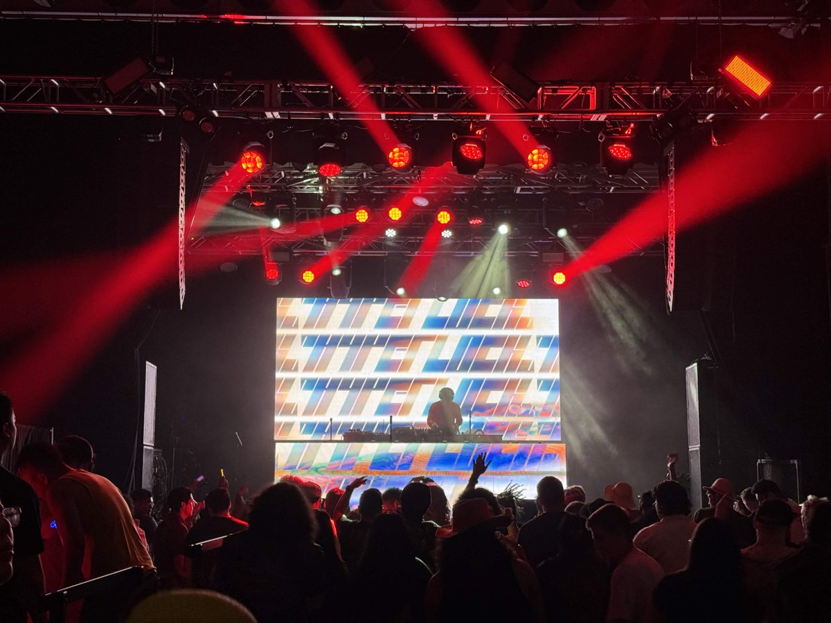 HYPERLOCK tweet media