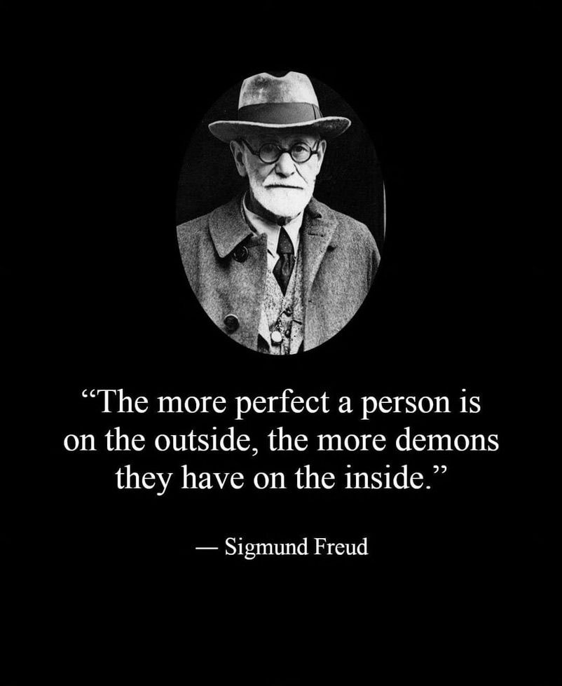 Sigmund Freud ✍️ tweet media