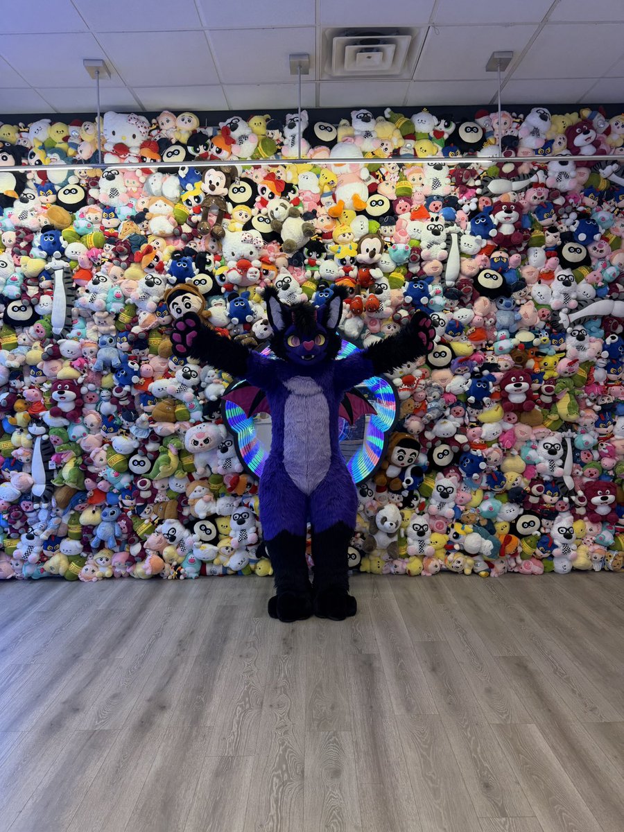 alleybat tweet media