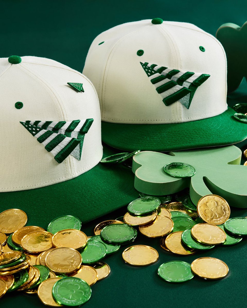 Paper Planes tweet media