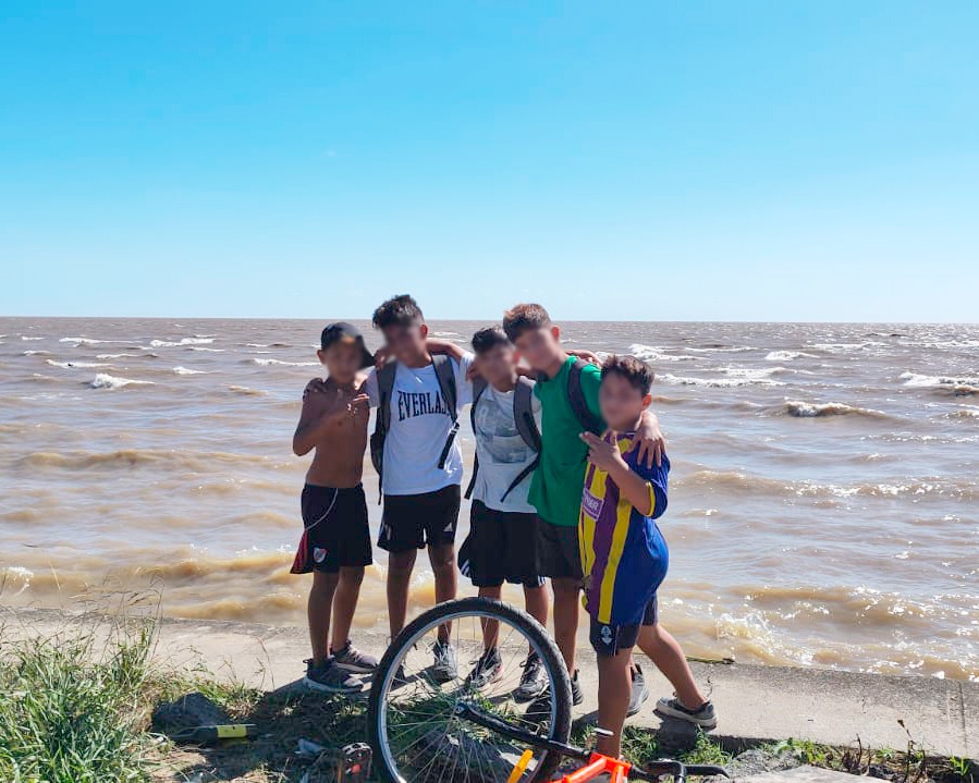 NiñezyAdolescencia tweet media