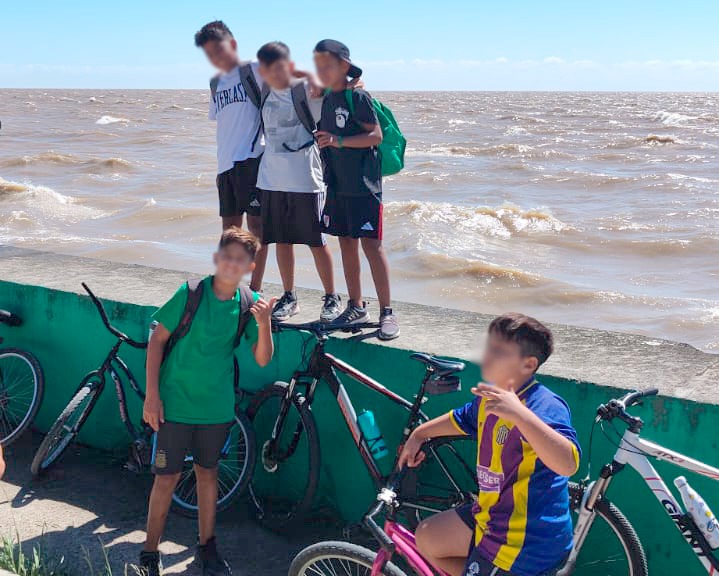 NiñezyAdolescencia tweet media