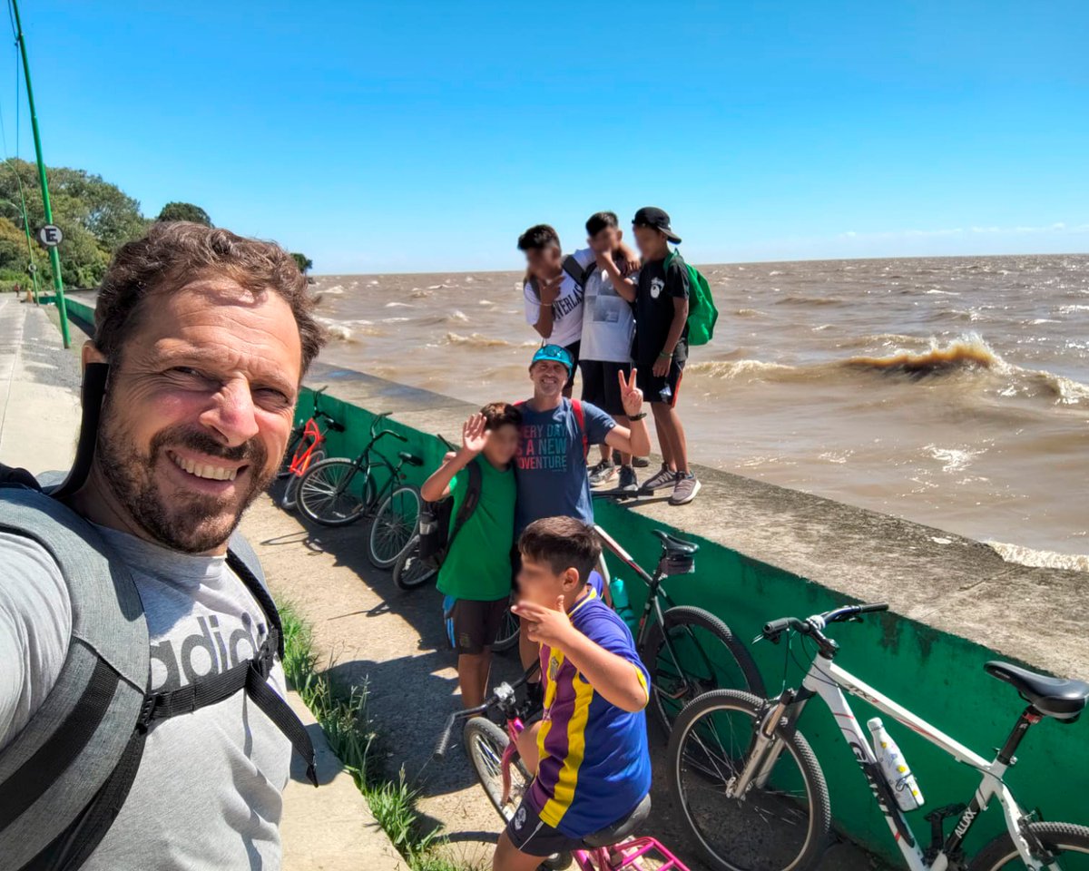 NiñezyAdolescencia tweet media