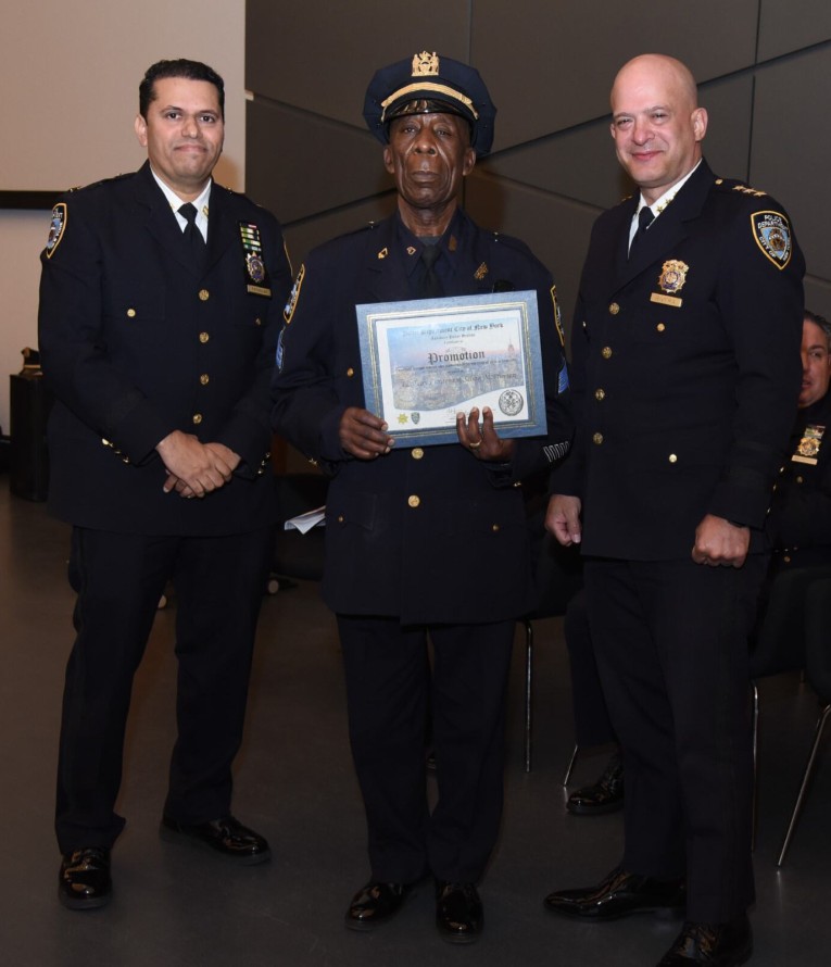 NYPD 47th Precinct tweet media