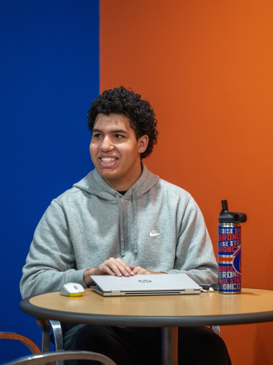 Boise State University tweet media