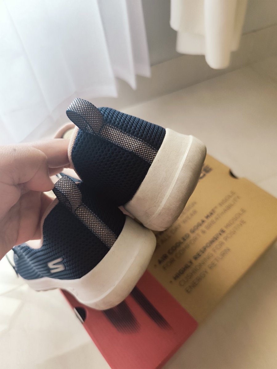 chchaesora's tweet photo. Kode 25

Sneakers skechers
Seri Gowalk
Size 40

💸 220k

Link shopee https://t.co/nnJgmx58U4 https://t.co/rWgIDt1O0M
