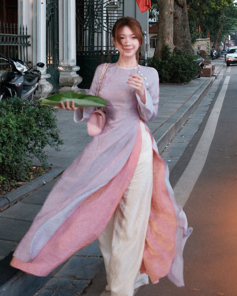 CHULATUTORWORLD tweet media