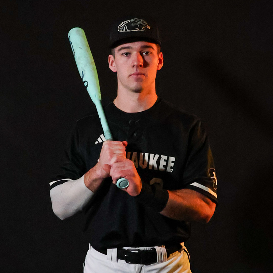 RBIs by <a href="/GrantRoss55/">Grant Ross</a> and <a href="/dylan102320/">Dylan OConnell</a> in the Sixth Inning make it 7-2 in Favor of Milwaukee!

📊 mkepanthers.com/coverage
#ForTheMKE | #HLBASE | #MKEBaseball