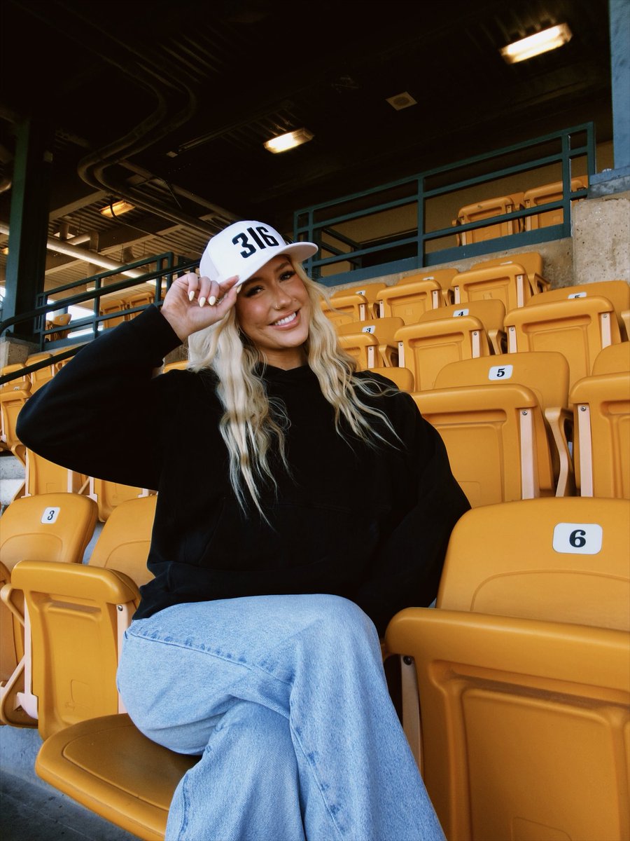 Allie Paulsen tweet media