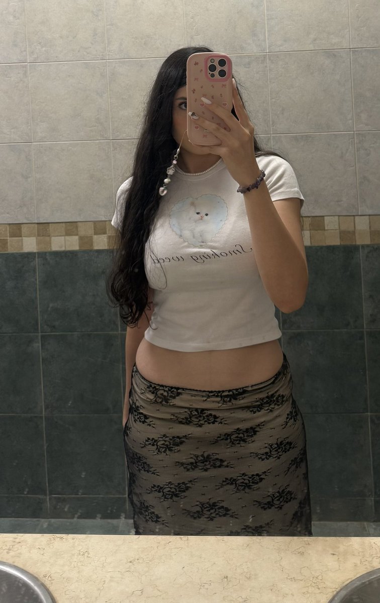 baby doll tweet media