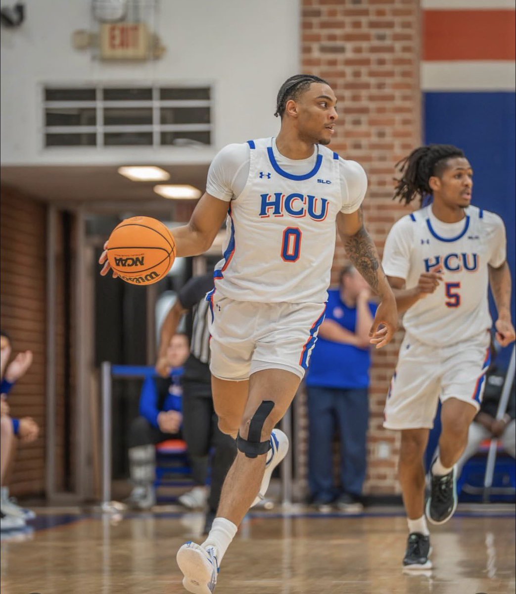 Tobias Bass tweet media