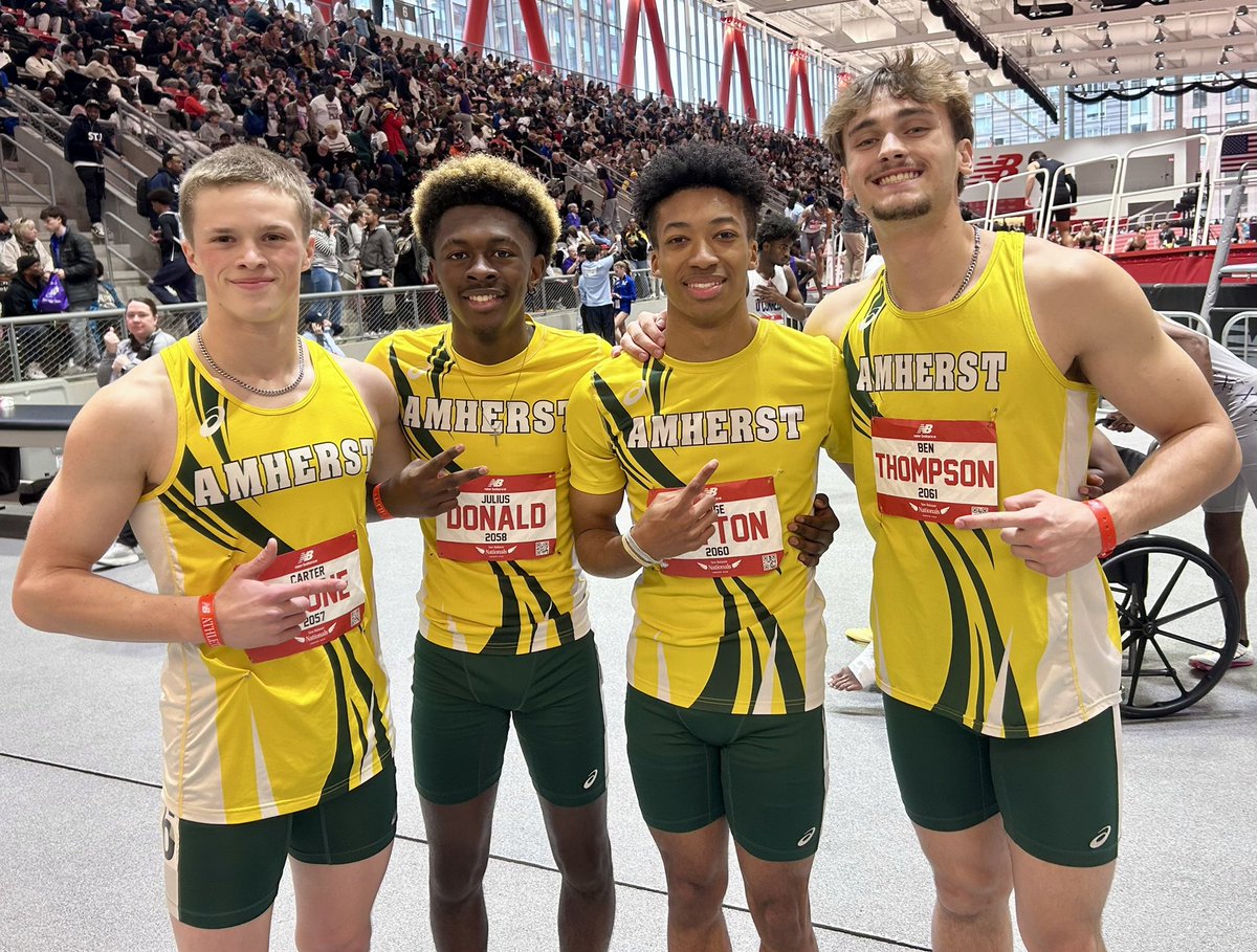 Comets Track tweet media