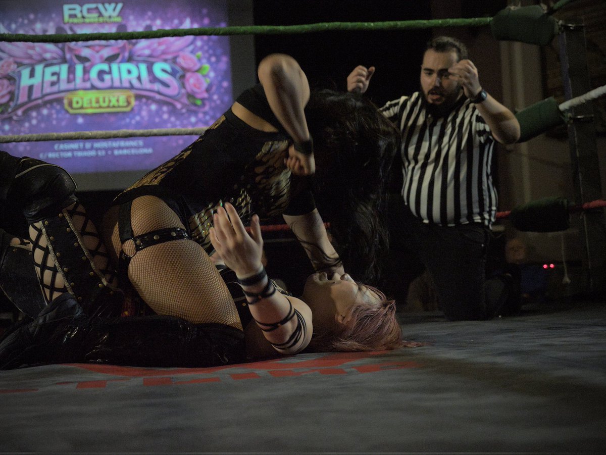 Alexa Jade tweet media