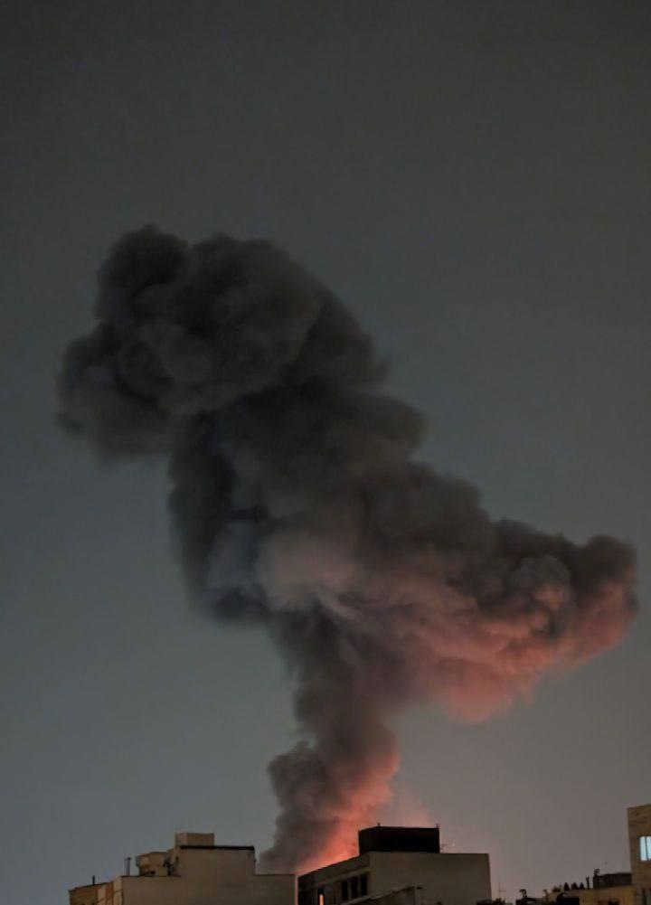 theinformant_x's tweet image. ❗️🇮🇱🇺🇲⚔️🇮🇷 - The U.S. Air Force is currently conducting intense aerial refueling operations to sustain ongoing airstrikes against Iranian targets. 

Numerous KC-135 Stratotanker and other tanker aircraft are supporting extended combat missions, including precision strikes under