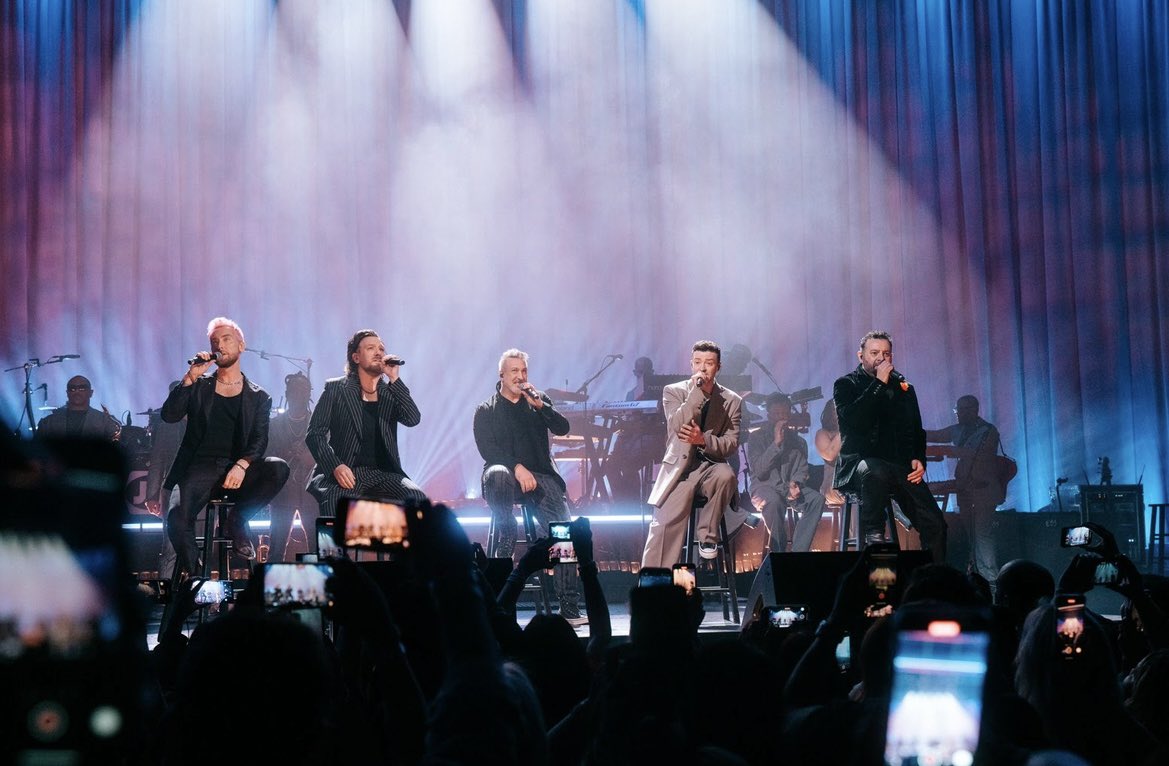 Briana loves Lansten 💕 tweet media