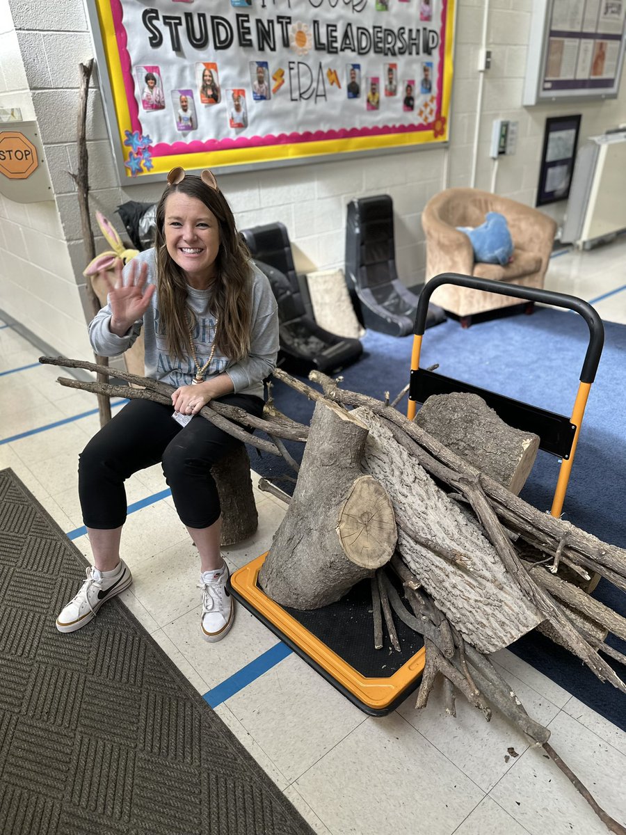 MrsSealsTweets tweet media