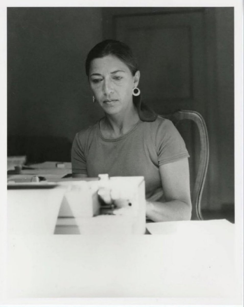 Vala Afshar tweet media