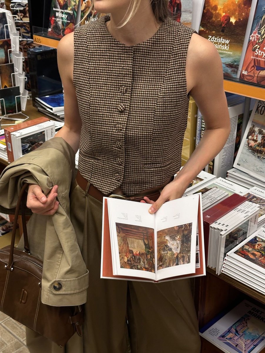 𝙡𝙮𝙣𝙣 tweet media