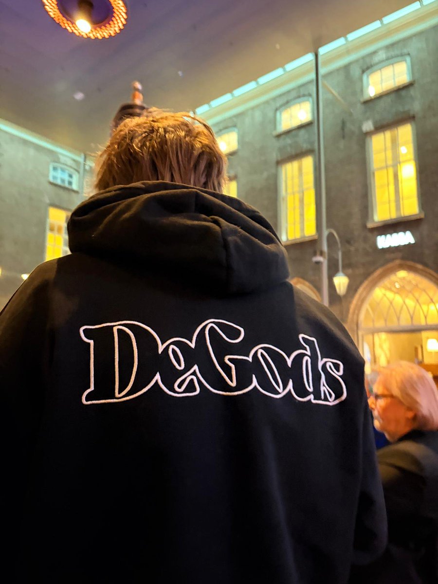 kramrogNL (33.3%) tweet media