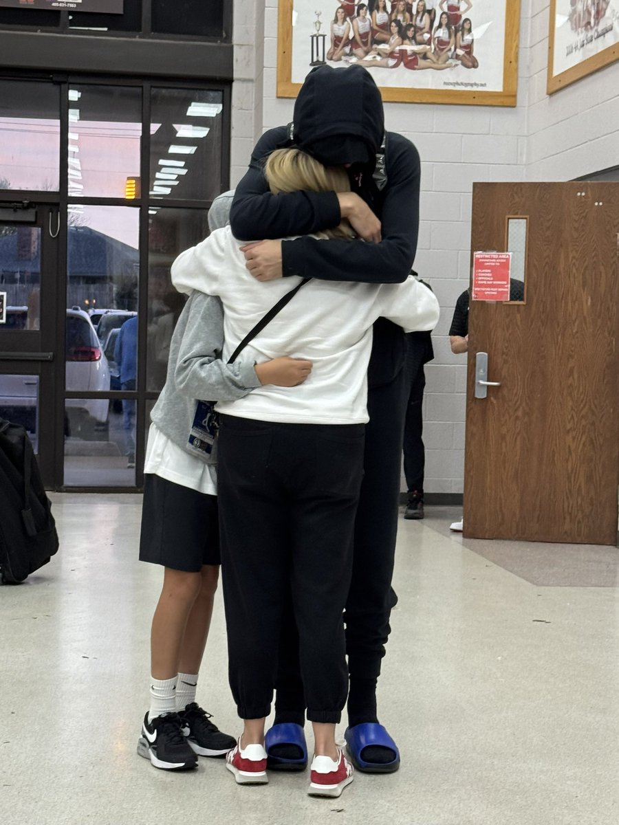 Amanda Montonati tweet media