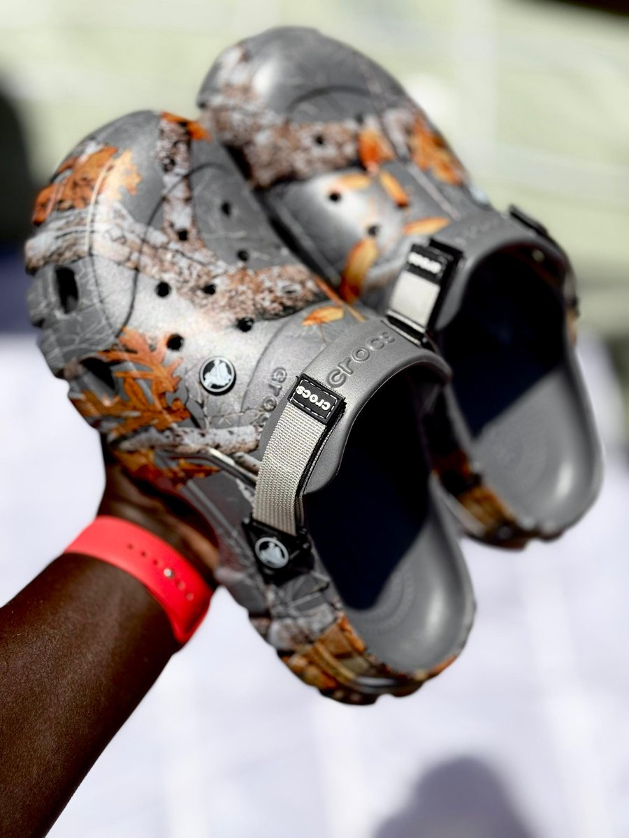 Unus Shoes and Clothings tweet media