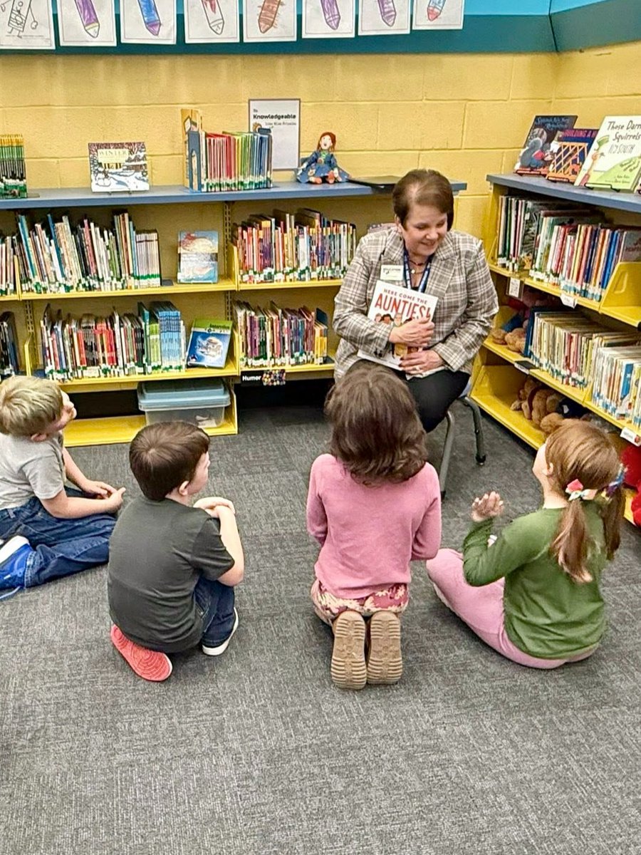 acpsmd's tweet photo. Beall Elementary students have new books to explore thanks to @MSEAeducators Maryland State Education Association President Paul Lepley visited Beall Elementary School on Wednesday, March 4, delivering a collection of new books as part of MCEA’s Read Across America program. https://t.co/vNtoMahpUn