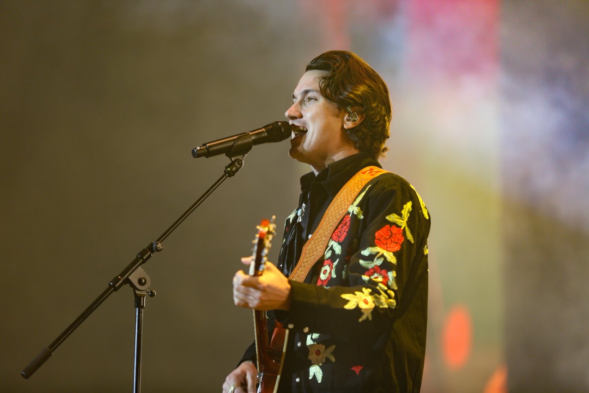 Country To Country Belfast tweet media