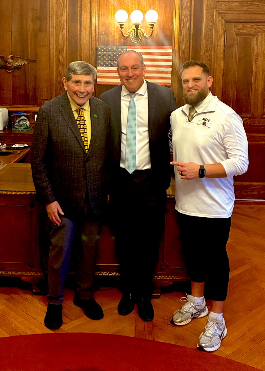 Chris App Jr tweet media