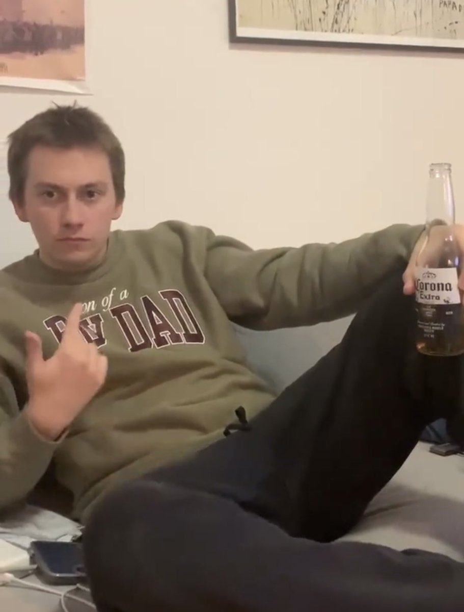 will defries tweet media