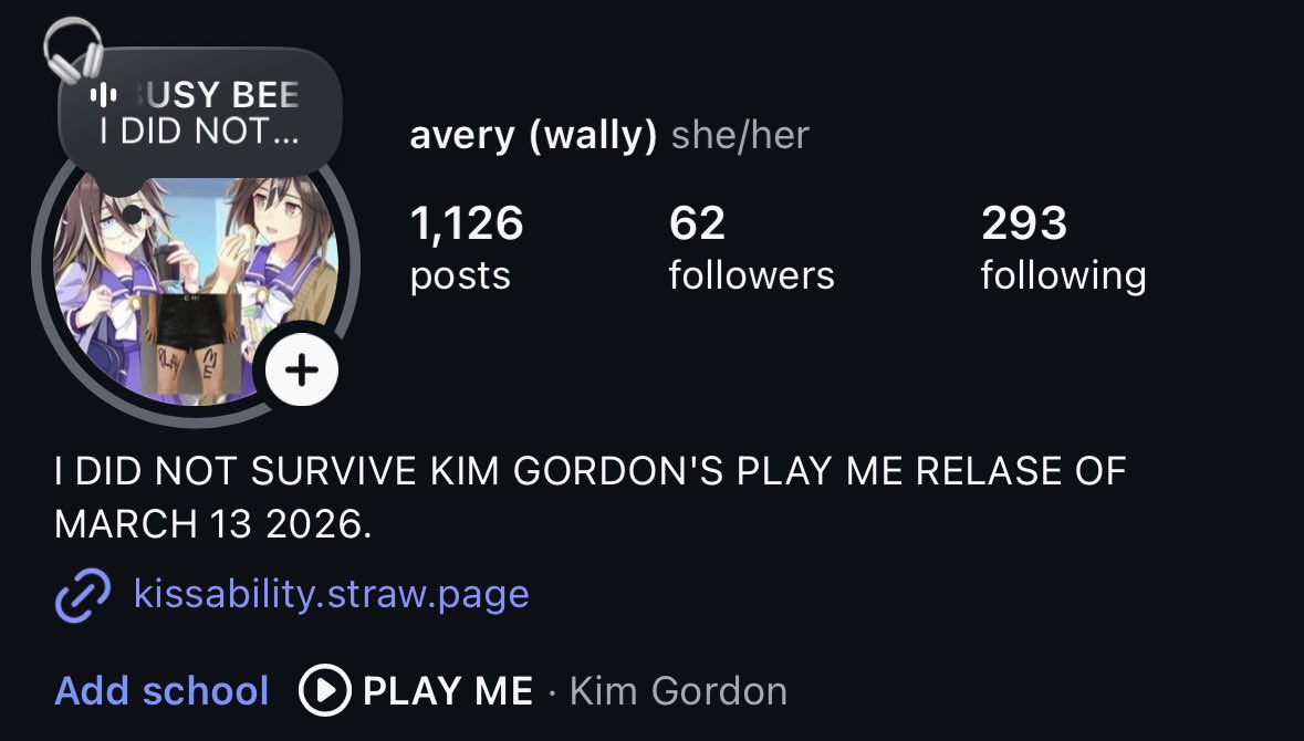 avery 🪽 tweet media