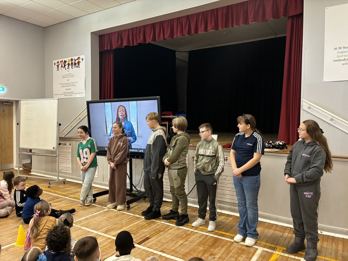 StSerfsMrsEaston tweet media