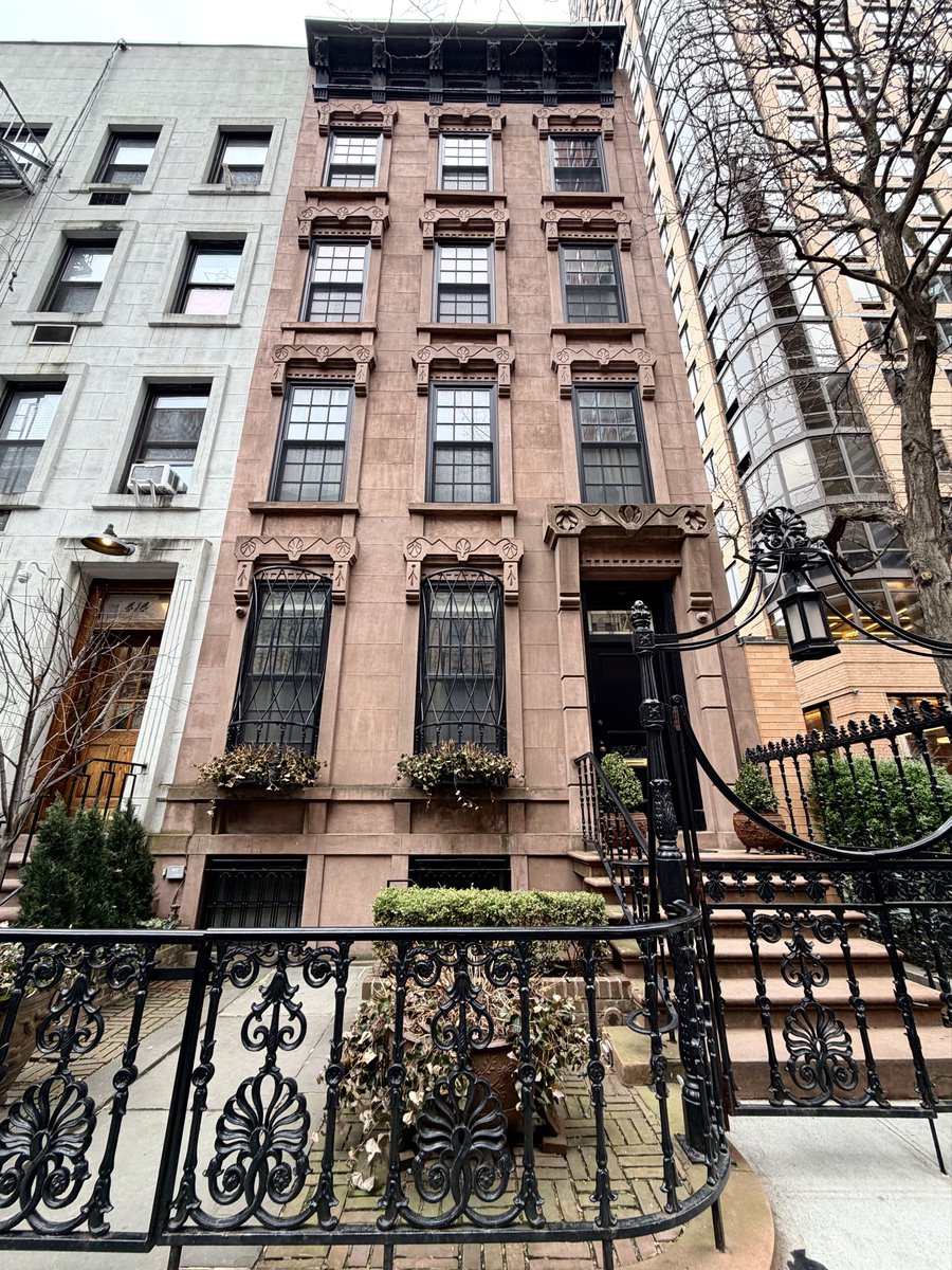 Dr J Rould tweet media