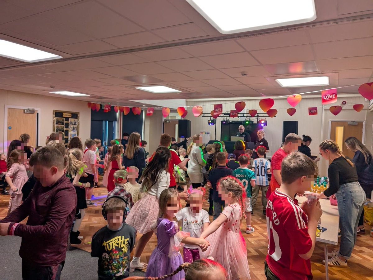 Thank you to the PTA and K and A Entertainment for a fantastic Valentine’s Disco! 💃 🕺 🪩