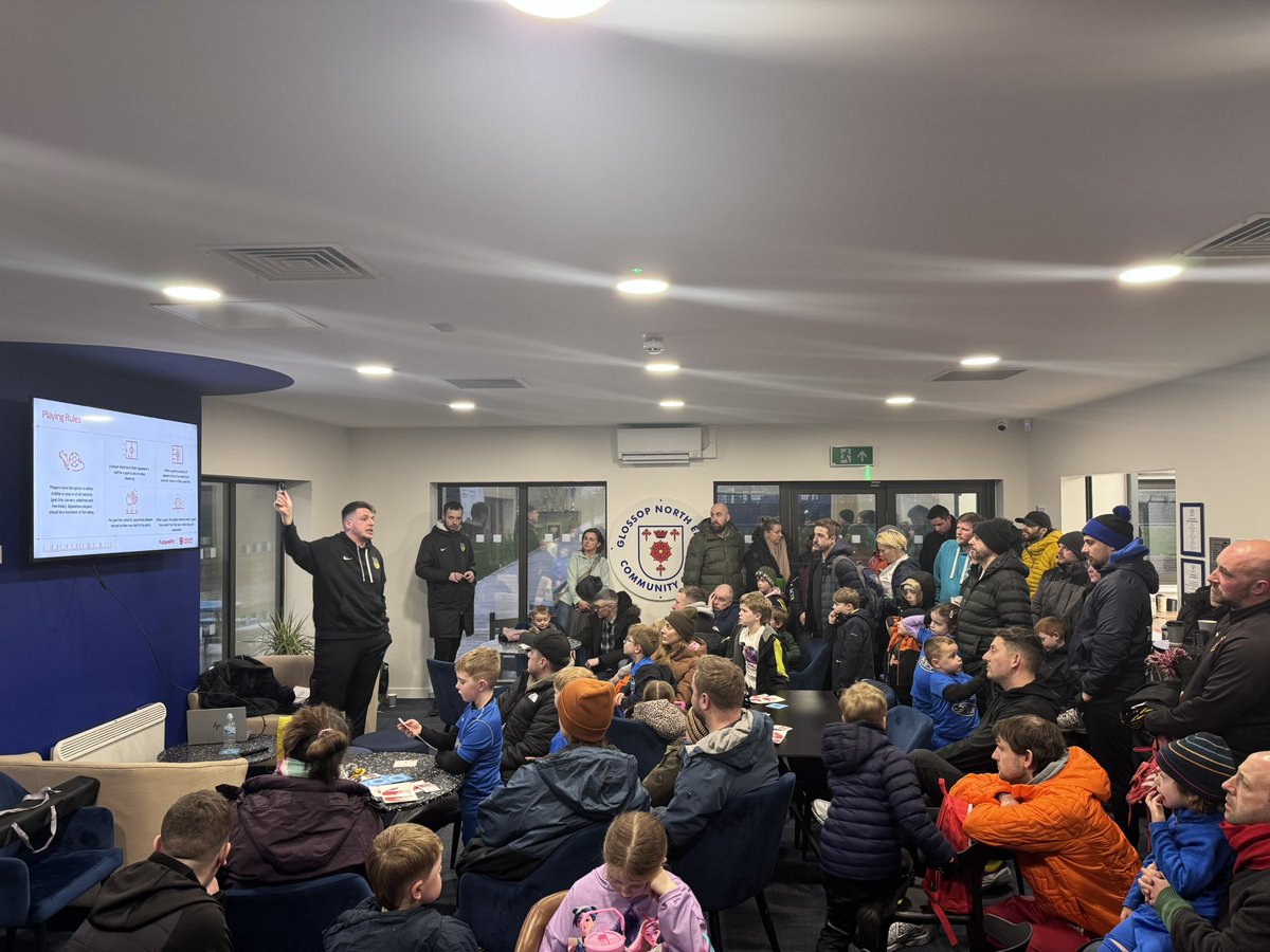 Glossop North End Community Club tweet media