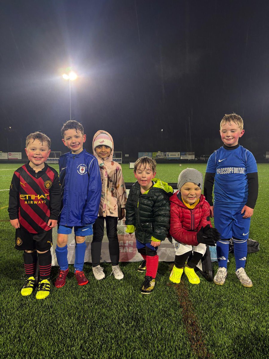 Glossop North End Community Club tweet media