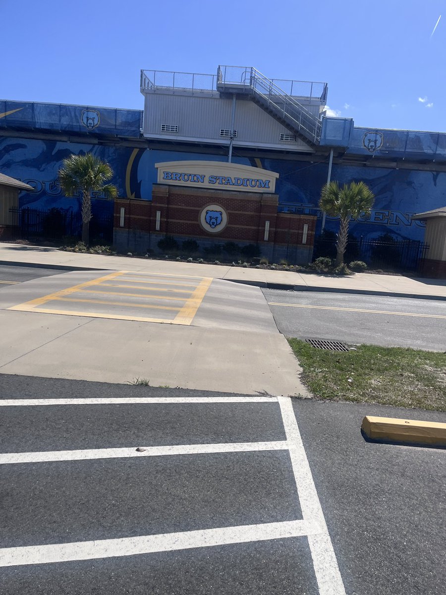 Coach Boozer tweet media