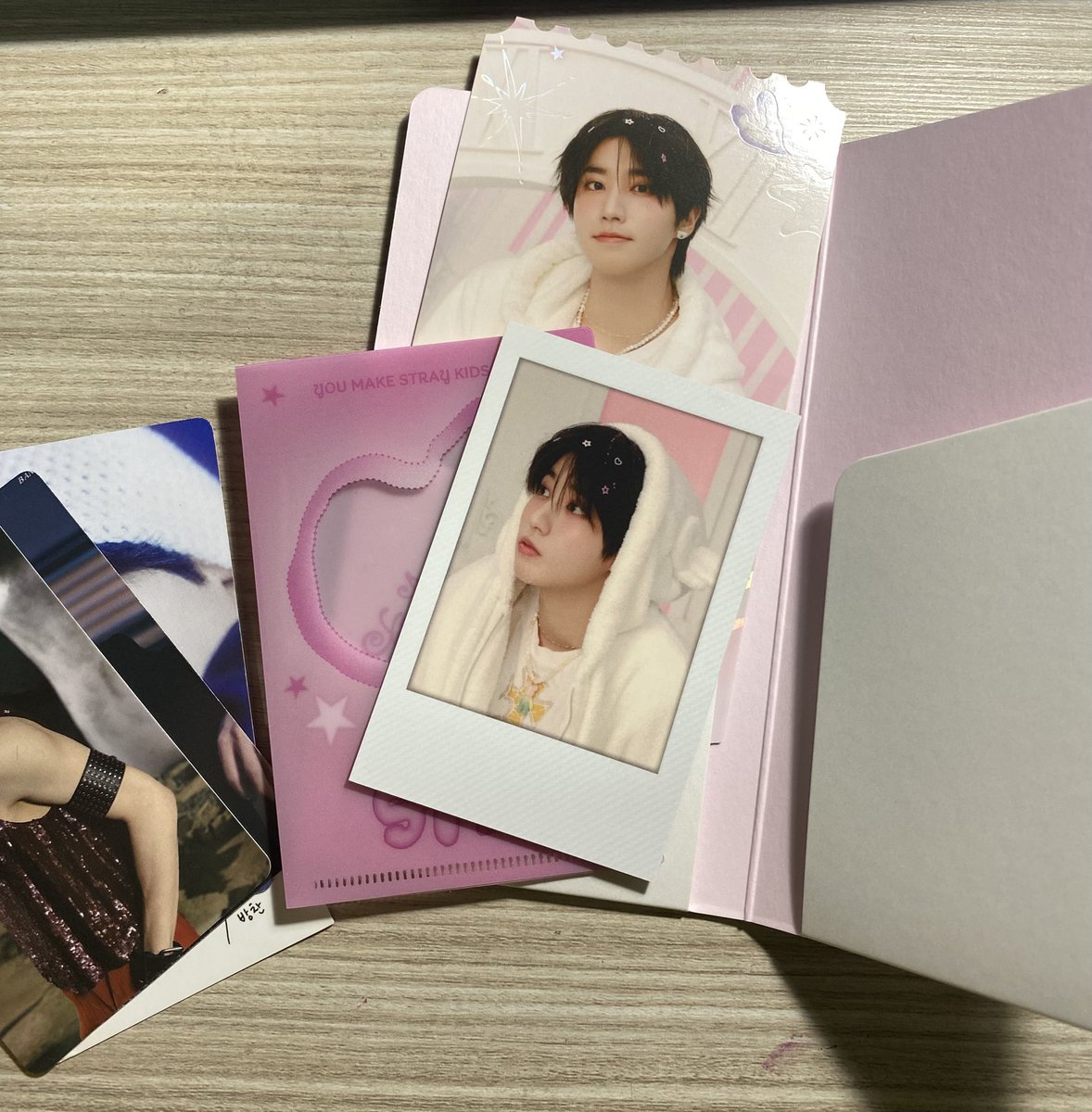 kami | collector acc tweet media