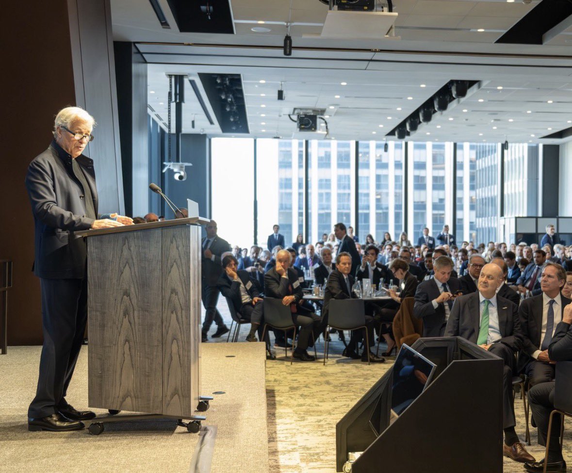 Alec Oxenford tweet media