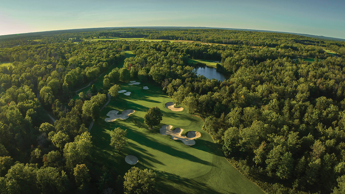 ExpMichTravel's tweet image. However you play it, Michigan’s public golf will give you stories to bring home.

𝗥𝗘𝗔𝗗 𝗠𝗢𝗥𝗘 ➡️ exploremichigan.travel/drive-the-mitt…

#ExploreMichigan #golf #publicgolfcourses