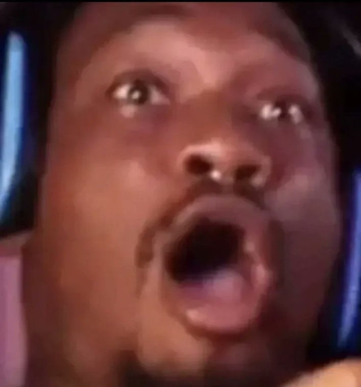 zmrdecek😈 tweet media