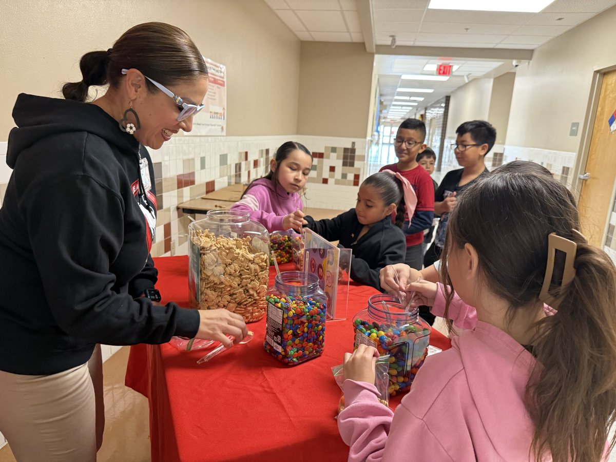 Tom Lea Elementary School tweet media